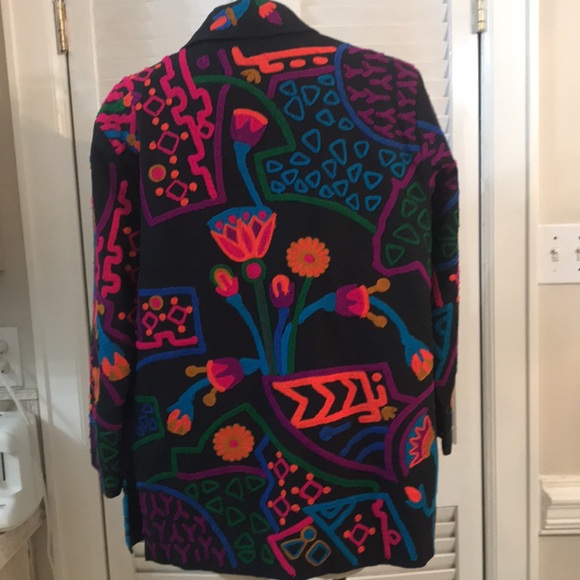 Vintage Floral Embroidered Jacket - Picture 9 of 12